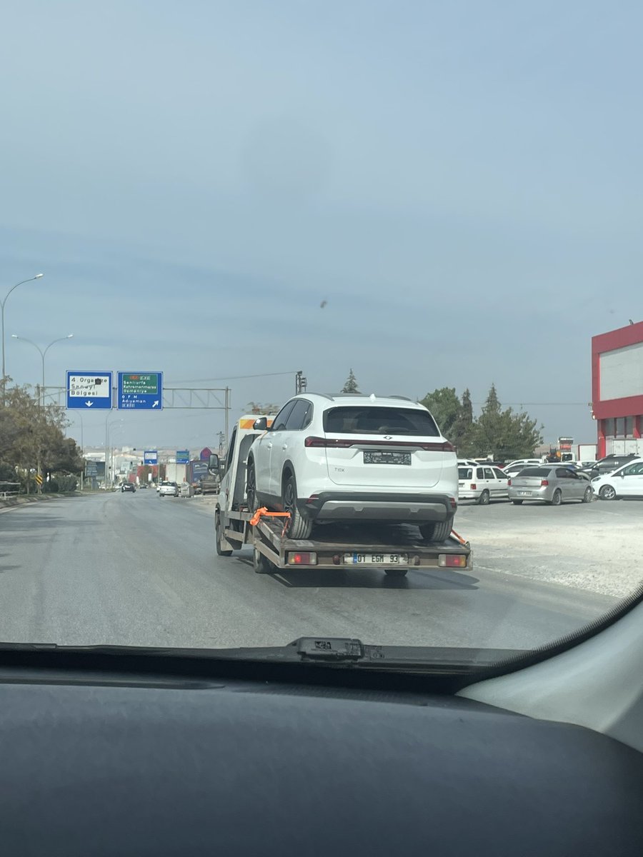 Togg otomobilimiz yerli ve milli neden hep arıza yapıyor ? #togg #yerli #haberler