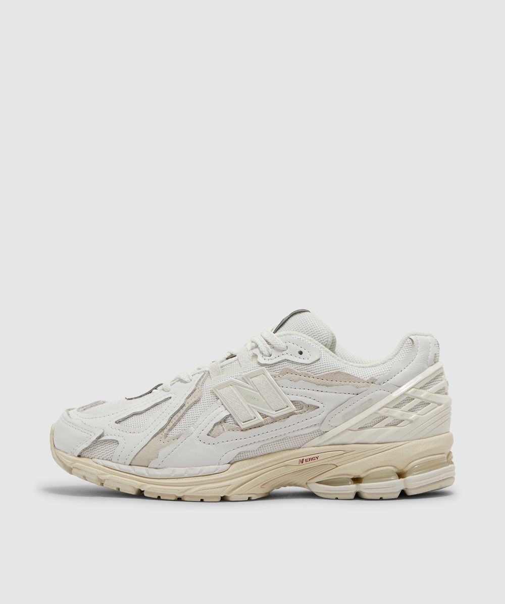 sneakermyth's tweet photo. ad: New Balance Protection Pack 'Refined Future' Pack Now 20% OFF At Seven Store >> https://t.co/XBNOoJfN12

Use Code "AW23" At Checkout https://t.co/lhZEPbn0IS