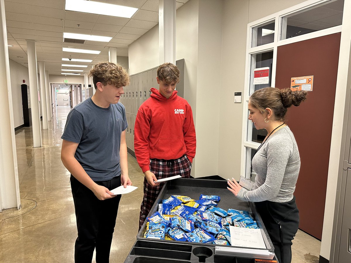 Mrs. Gedert tweet media