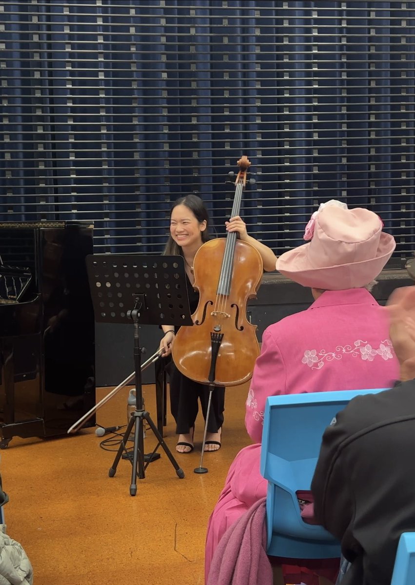 Me in my element this morning playing a recital for our Auckland Philharmonia Friends🥰🎻

Always grateful for moments like these where I get to share what I love with people who love it as much as I do and see the smile it brings to their faces🥹❤️

This is why I do what I do🙏🏼