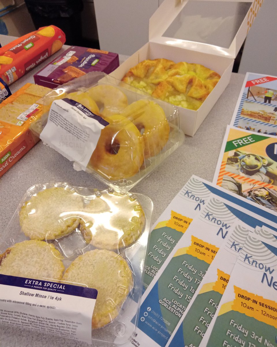 Aceproject1's tweet image. Our next Know Your Neighbourhood drop-in session is on FRIDAY 3rd NOVEMBER 10am-12pm - if you fancy a cuppa and a tasty treat in a warm dry room, get yourself to ACE, 16-18 Alpha Road, Gorleston NR31 0LQ ☕🍰🍩🍪

#dropin #getoutofthecold #getconnected #friendlyfaces #freecakes!