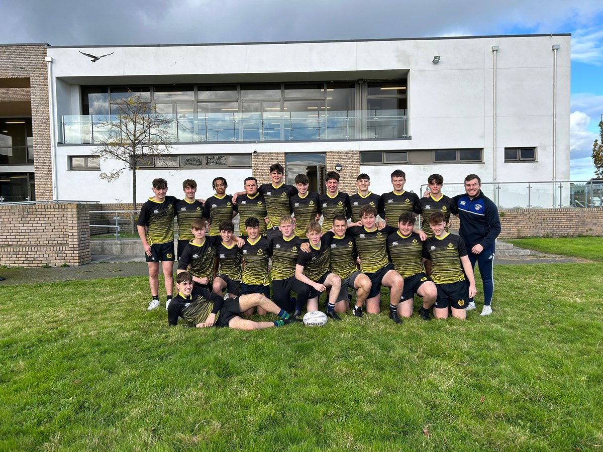 ClonkeenSchool's tweet photo. Massive congratulations to our Senior Rugby team who qualified for their Leinster quarter final in Donnybrook yesterday beating Oatlands in their play off! 🙌💪 https://t.co/MnjcC5sq8q