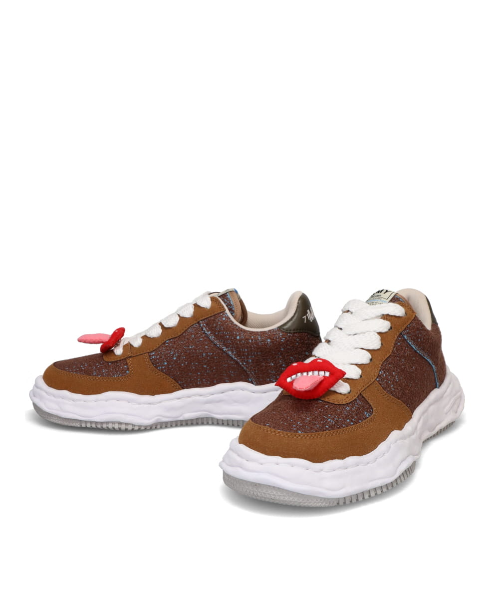 midwest_jp's tweet photo. メゾン ミハラヤスヒロのシグネチャーであるフットウェアシリーズ「ORIGINAL SOLE SNEAKERS」の「WAYNE(ウェイン)」のベースモデルに採用。
https://t.co/MgXuIySe9m
#71MICHAEL
#MaisonMIHARAYASUHIRO
#メゾンミハラヤスヒロ
#スニーカー
#midwest https://t.co/qgCmMOzeKA
