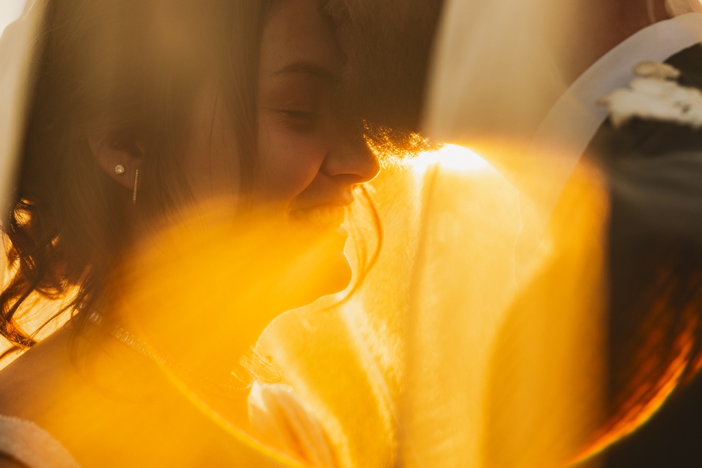 wshinn's tweet photo. When the sun welcomes your love for each other...
#happy #sunshine #life #sunset
#backyardwedding
#weddingphotography #weddinginspiration #elopementphotographer #dvlop #virginiaweddingphotographer #photoshoot
#weddingphotographer #canonr5 #canon #weddingday #rfpotw https://t.co/FOOKCe0y2f