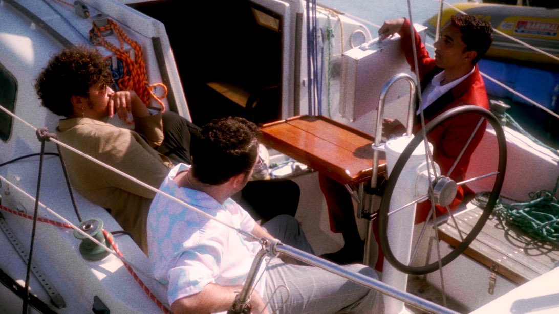 Surimi Total X - La Película:
1.- Beibe ft <a href="/Quentingas/">Quentin Gas & Los Zíngaros</a> 
2.- Booty Alien
Dirigido x Gonzalo Jimenez

youtu.be/Kit3w_m9EOU?si…