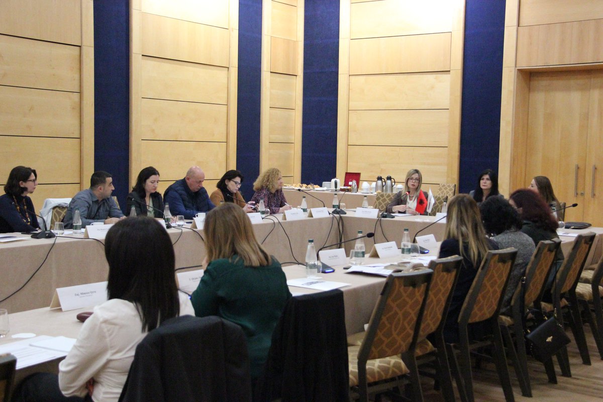 OSCEinAlbania's tweet image. Proud to support 🇦🇱 Ministry of Interior @PuneteBrendshme to lead the development of a new National #AntiTrafficking Action Plan. @osceinalbania-organized meeting marked the launch of the preparations of this new Action Plan.