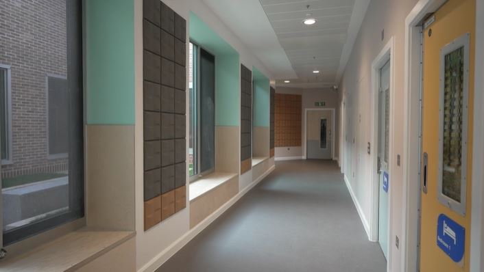 SWLSTG's tweet photo. Welcome to Shaftesbury! π₯
The state-of-the-art building opened this month and marks the completion of our Β£150m transformation of Springfield Hospital.
Building the best facilities for our patients and staff is key to achieving our mission, #MakingLifeBetterTogether π https://t.co/wpdPBgCVYm