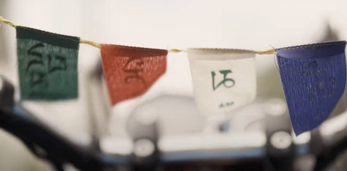 divs_429's tweet image. what do these symbols on the cloth toran stand for? 

#AllLove #FahmaanKhan