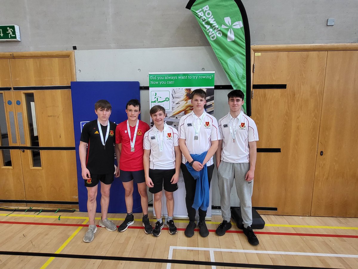 CBCMonkstownpk's tweet photo. CBC came away with silver in a very competitive 2nd/3rd year race at the 2023 #Blitzit in Trinity. Another great event by @get_rowing! https://t.co/XtU9aQArp3