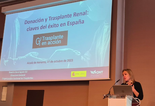 SENefrologia's tweet photo. 📍Inauguración #CursoTxMIR23 #TrasplanteEnAcción con la bienvenida de los coordinadores @MCrespoBarrio @AlexGtrzD y @mjoperezsaez a los + de 90 R4 de #nefrología y charla magistral de #donación y #trasplante renal en España a cargo de @BDGuezGil @ONT_esp 

¡Empezamos! @Chiesi_es https://t.co/IBIdVuvL36