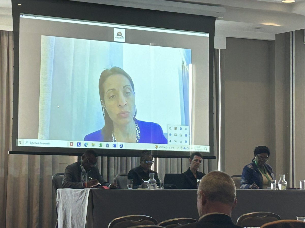 Centre for International Medical Graduates, UK (@centreforimgs) on Twitter photo Very interesting talk by <a href="/Mumtaz_Patel_1/">Mumtaz Patel</a> of <a href="/RCPhysicians/">Royal College of Physicians</a> on approach to DA work from a Meso, Macro & Micro level
#mansag2023
At the <a href="/CentreforIMGs/">Centre for International Medical Graduates, UK</a>, we are working with Trusts and #IMGs at a micro level to support with specialty specific induction. Very interesting talk by <a href="/Mumtaz_Patel_1/">Mumtaz Patel</a> of <a href="/RCPhysicians/">Royal College of Physicians</a> on approach to DA work from a Meso, Macro & Micro level
#mansag2023
At the <a href="/CentreforIMGs/">Centre for International Medical Graduates, UK</a>, we are working with Trusts and #IMGs at a micro level to support with specialty specific induction.