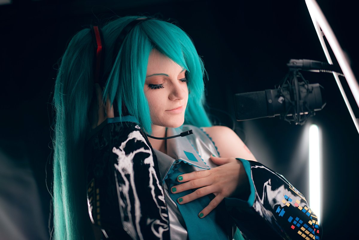 AnitramNoriko's tweet photo. Hatsune Miku cosplay by @AnitramNoriko

You can check the whole photoset here ➡️ https://t.co/5bdIKX0buh 

#VOCALOID #hatsunemiku #miku #cosplay https://t.co/5EwpAr1KvY