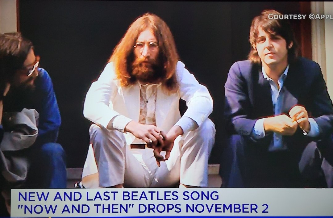 leaveit4later's tweet photo. The gift that keeps on giving, #Beatles #music 🎸 🧔♂️🧒👨🧑🥁 #AIArtCommuity #AIMusicTechnology 🤖🎛🎧💿🎞📼 @PIX11News #TGIF https://t.co/wSjoUdReJC