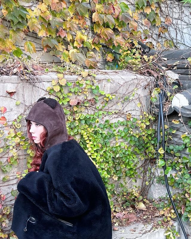 hourlykwinter's tweet photo. imwinter instagram update https://t.co/BEu6qCbo3x