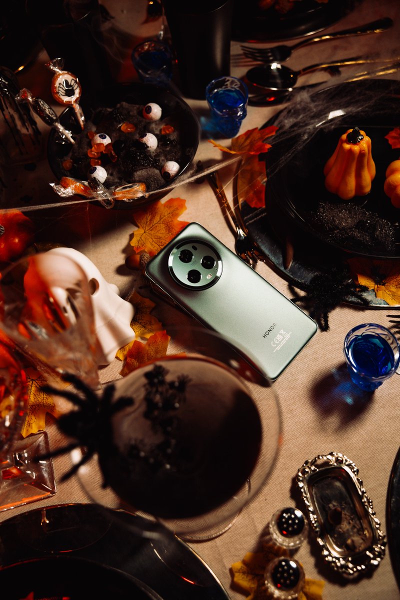 🚨SPOILER🚨 SORTEO DE HOY A LAS 14:00

⬇️MECÁNICA.

1️⃣ RT y síguenos
2️⃣ Comenta, tantas veces como quieras ganar, con el hashtag #HONORMagic5Pro la respuesta correcta del RETO que te plantearé

+COMENTARIOS
+ POSIBILIDADES TENDRÁS DE GANAR

⬇️SPOILER: