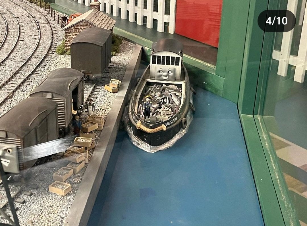 The new Thomas Exhibiton layout photos From respective owners
Thread (1/?)