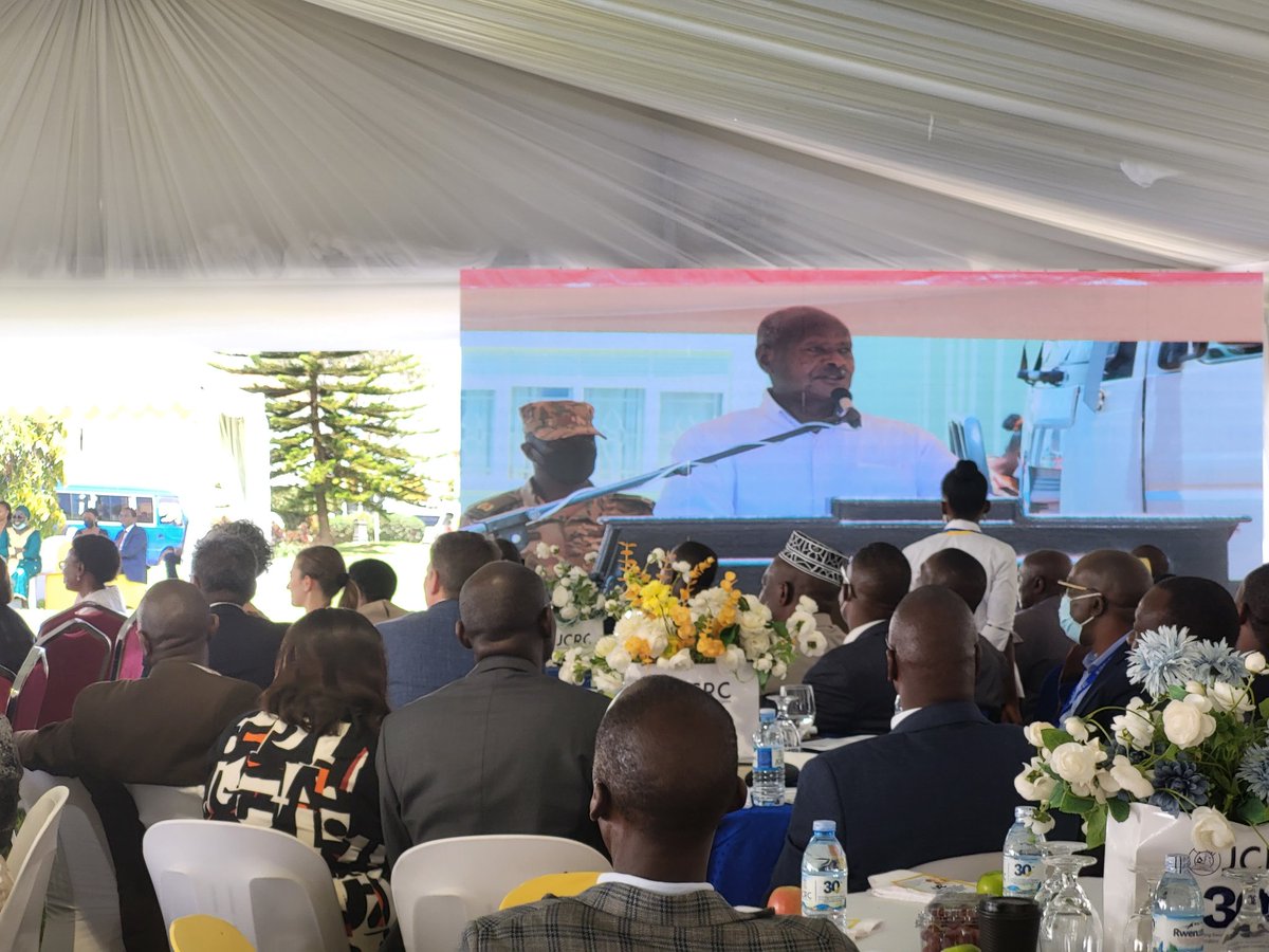 President #Museveni officiating the 30th Anniversary celebrations of the Joint Clinical Research Centre (JCRC). 

#SoftPowerNews #Uganda #JCRCAt30