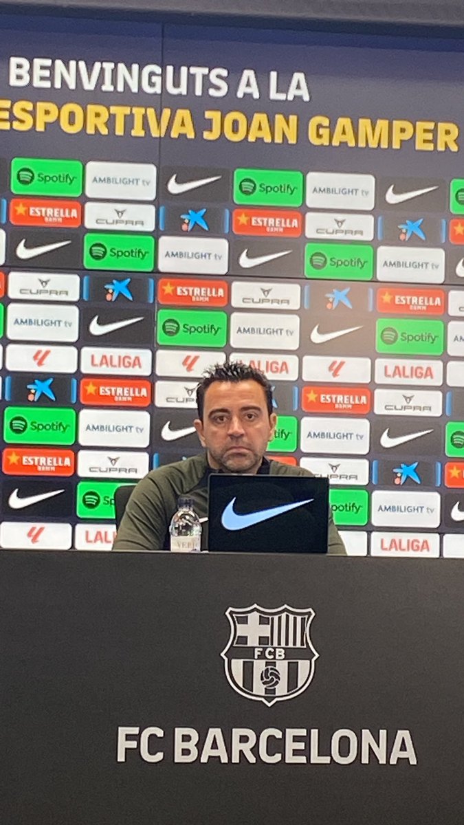 Xavi sobre la lesión de Pedri: “Lo de los partidos acumulados en su temporada inicial no lo sabremos nunca. Vamos con el tiempo perfecto con él. Los doctores lo están haciendo muy bien con los jugadores”