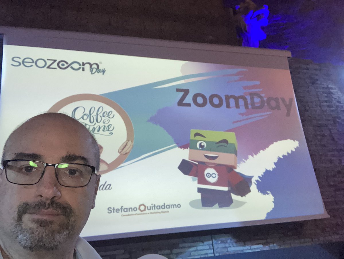 MarcoIlardi's tweet photo. Sono allo Zoom day l’evento formativo annuale del mio tool per la #seo @SEOZoom_ che come sempre non delude le mie aspettative e propone contenuti freschi ed interessanti da parte di Ivano Di Biasi Giuseppe Liguori Gennaro Mancini ed Elisa Contessotto #zoomday #consulenzaseo #marketingagency #marketingdigitale #seozoom
