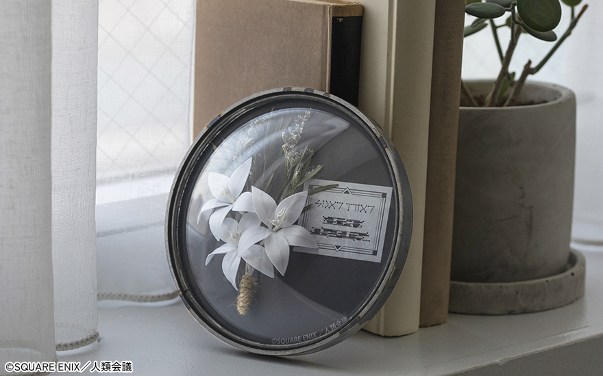 NieR:Automata』のポッド型ライトが迫力あるインテリア雑貨が登場