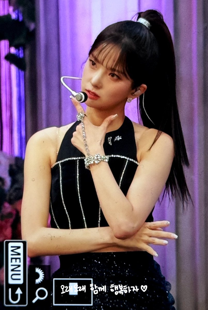 cthemomentsss's tweet photo. 20231027 최유진 프리뷰💕
🖤🖤🖤
@official_kep1er 
#최유진 #유진 #ユジン #CHOI_YUJIN #Yujin #Kep1er #케플러 #ケプラー https://t.co/3Rcn51P5W6