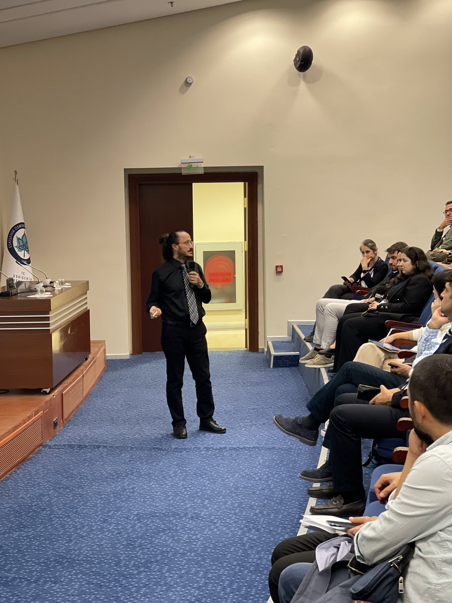 icits2023's tweet photo. We sincerely thank 🎙️Prof. Yavuz Akbulut for honoring us with this pleasant workshop! @yvzkblt 

🎥 🦾 Common Methodological Problems in Educational Research
#icits2023 https://t.co/1qH7JVrXAv