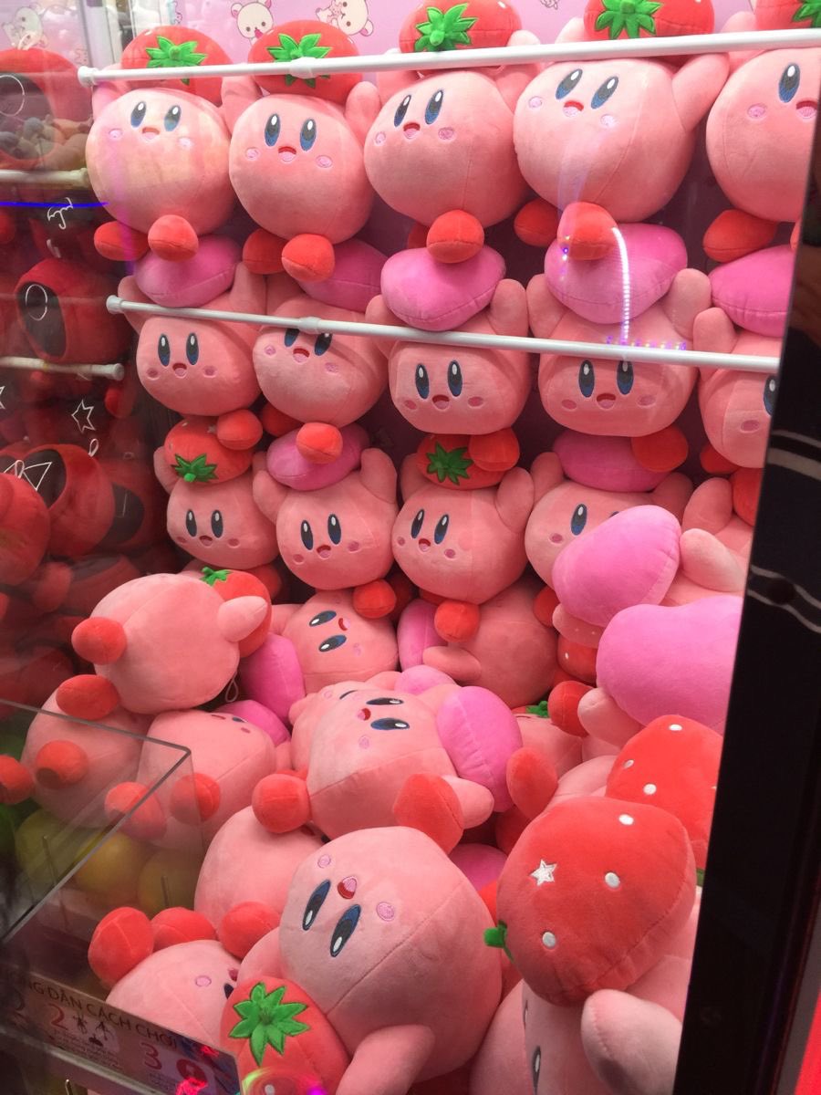 SoftnessDaily's tweet image. strawberry kirbys 🎀