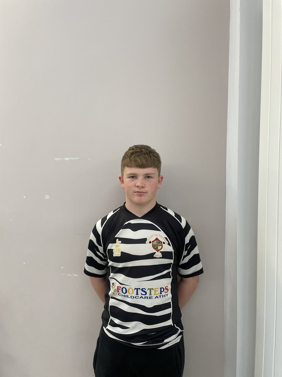 ArdscoilT's tweet photo. Congratulations to Darragh Farrell on being selected for the u18 Irish Rugby Clubs Team. 
Darragh will play Italy in Rome over mid term.
This is a huge achievement and we are very proud of Darragh. 
Best of luck Darragh 🇮🇪 @AthyRFC @IrishRugby https://t.co/16e6VmgN6h