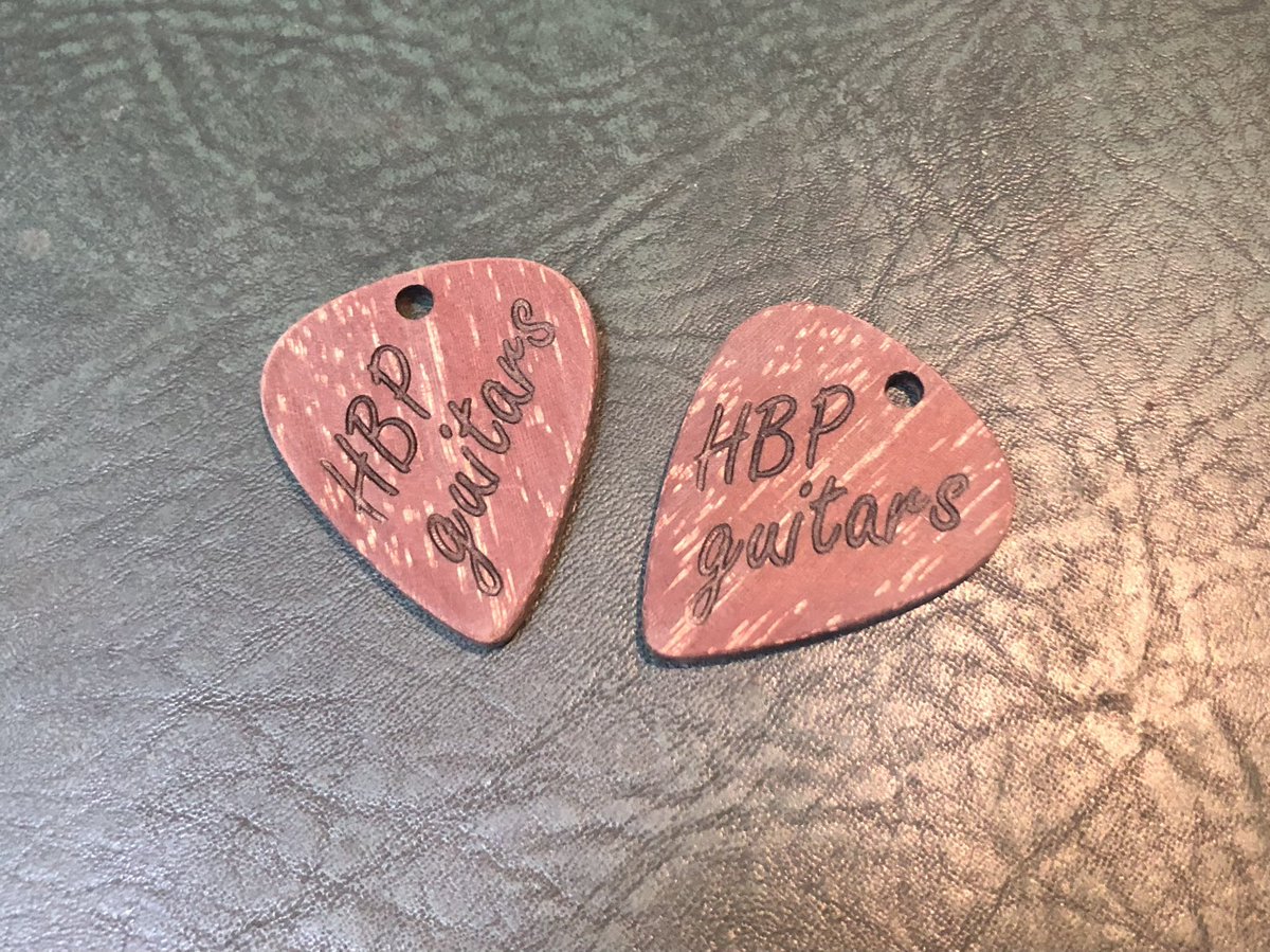 Ltd edition HBP guitars keyrings 👌