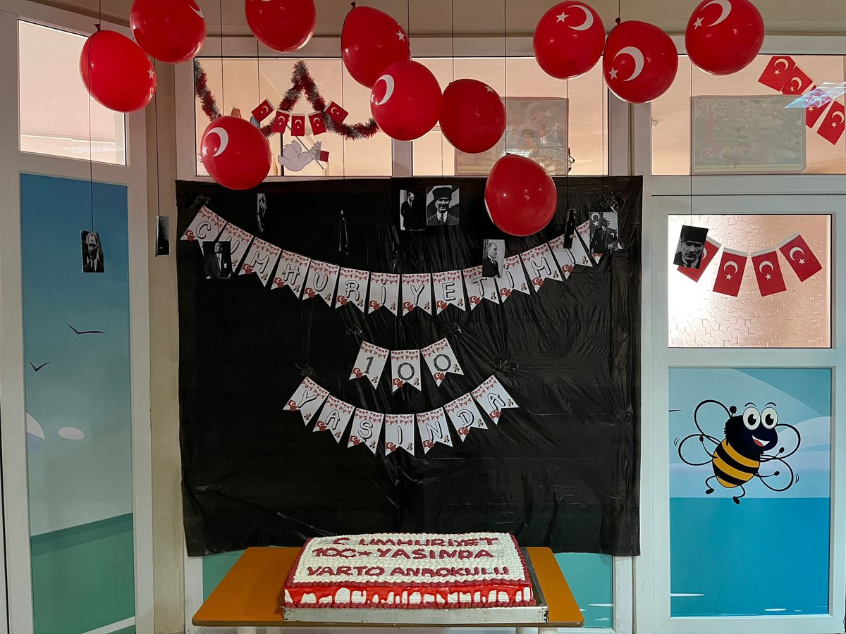 Cumhuriyet 💯 yaşında 🇹🇷  <a href="/Yalcn_Sune/">Yalçın Süne</a> <a href="/Varto_MEM/">VARTO İLÇE MİLLİ EĞİTİM MÜDÜRLÜĞÜ</a>