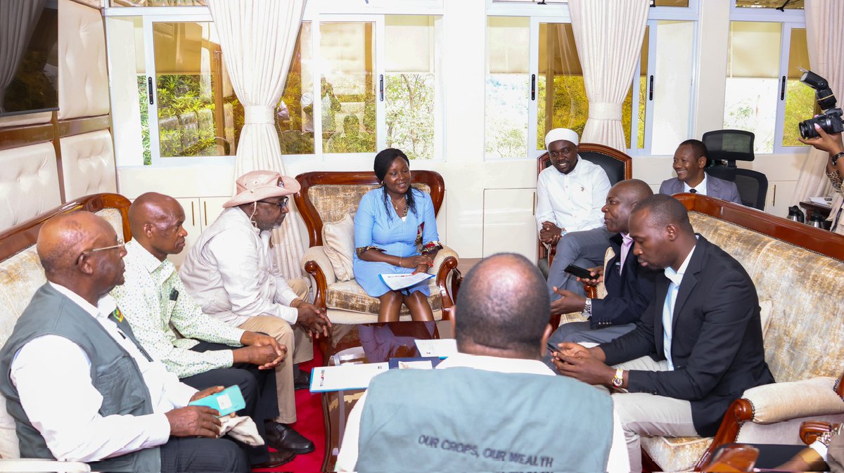 AFABoardChair's tweet photo. Today, I accompanied Hon. Mithika Linturi, the Cabinet Secretary for the Ministry of Agriculture and Livestock Development, on a courtesy visit to H.E. Cecily Mbarire, MGH, the Governor of Embu County. https://t.co/gtjETR5m08