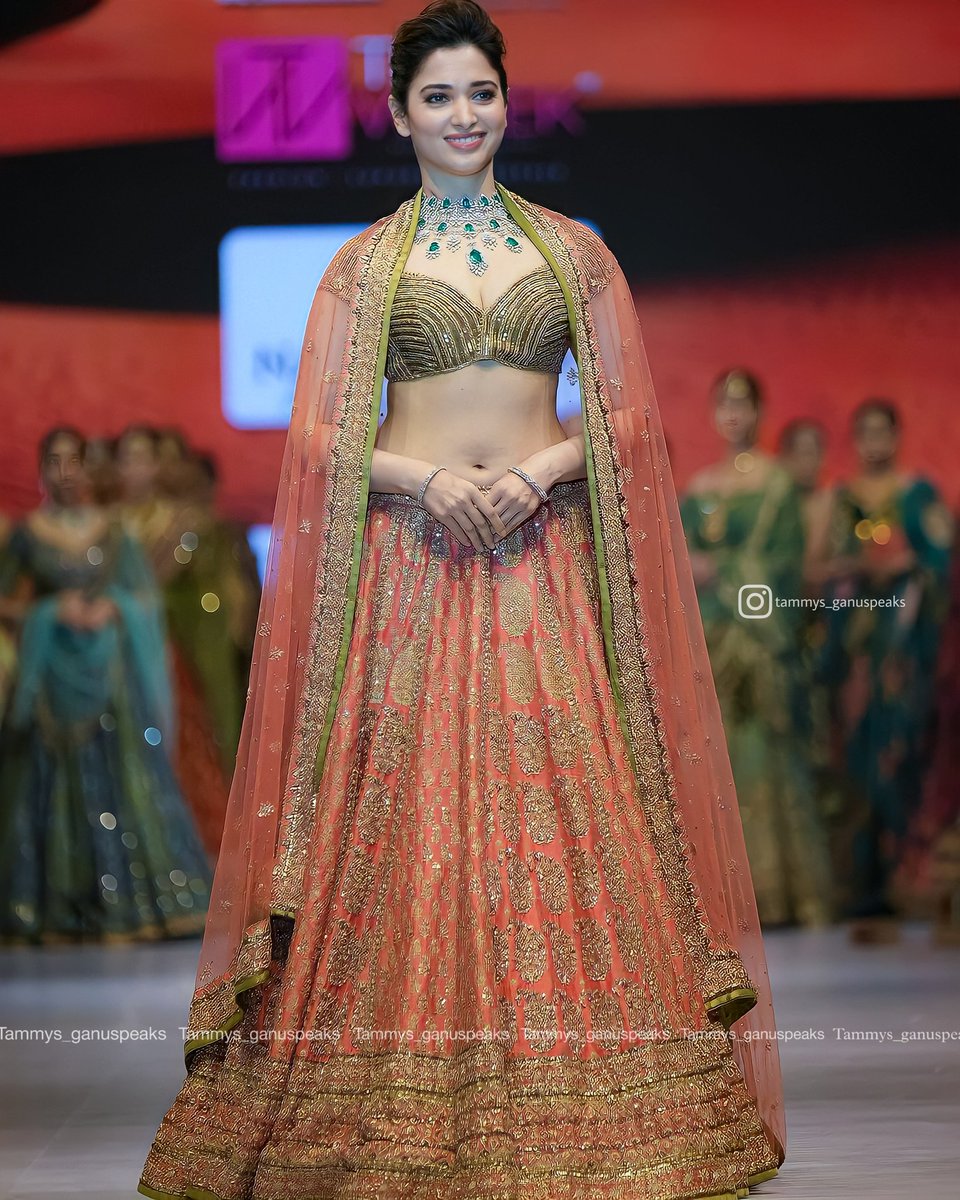 TGanuspeaks's tweet photo. Sizzling Tamannaah 👀♥️💫
@tamannaahspeaks 🤌🏻

#Tamannaahspeaks #Tamannaah #Tamannaahbhatia #tammysganuspeaks https://t.co/lJeAKBpDix