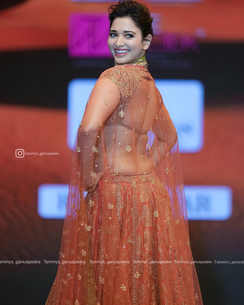 TGanuspeaks's tweet photo. Sizzling Tamannaah 👀♥️💫
@tamannaahspeaks 🤌🏻

#Tamannaahspeaks #Tamannaah #Tamannaahbhatia #tammysganuspeaks https://t.co/lJeAKBpDix