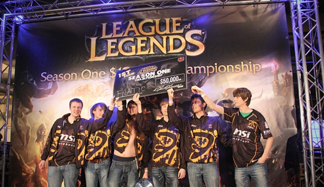 League of Legends ES tweet media