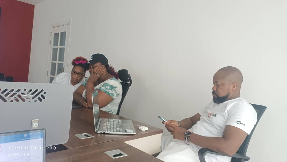 PskGroupe's tweet photo. L'apprentissage continu au cœur de notre succès !

Aujourd'hui, nous avons eu le privilège de participer à une séance de formation passionnante organisée par notre partenaire SIGA IT Consulting. 💪

https://t.co/rt44fuLLW0

☎ 691 647 906 / 233 430 696
☎ +1 514 334 8338

#PSK https://t.co/vzfIXM4SAR