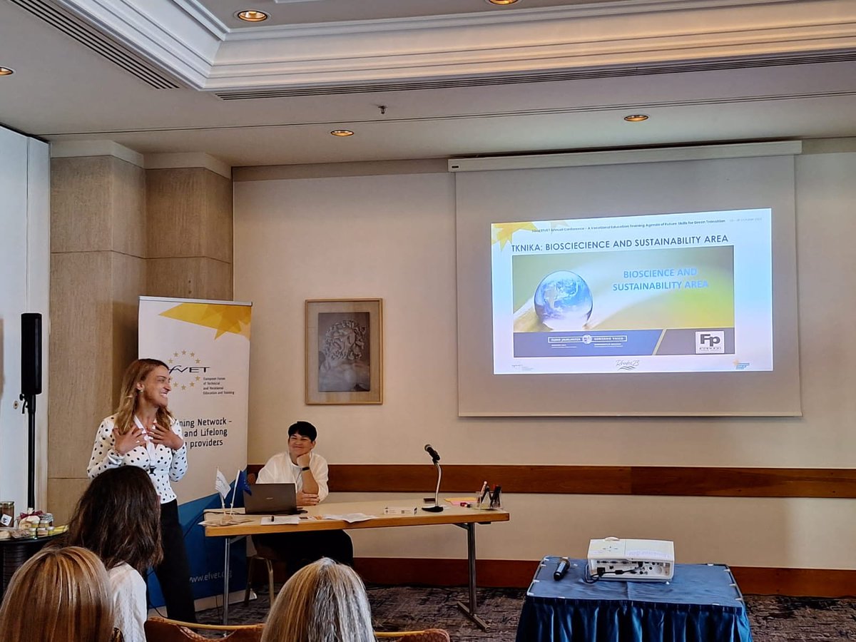 .<a href="/Ef_VET/">EfVET</a>-ek Greziako Rodas hirian ospatzen ari den konferentzian parte hartzen ari gara. Hau, Europako Lanbide Heziketako ikastetxeen sare nagusia da. Bertan, jasangarritasun arloko konpententziak lantzen ari gara  zentruen arteko elkarlana bultzatuz.
<a href="/TolosaldeaLH/">Tolosaldea LH</a>
<a href="/Int_Tknika/">International_TK</a>