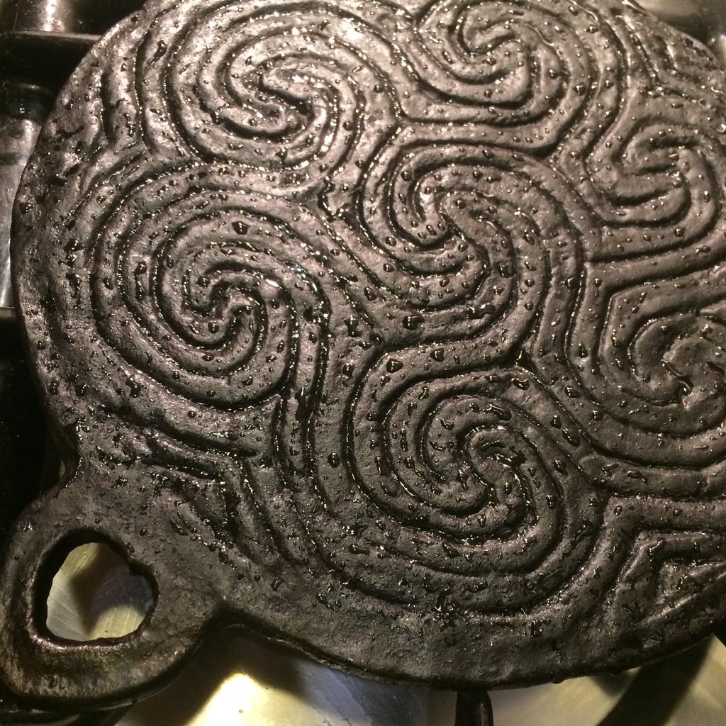 MFitzoliver's tweet photo. Not long now; #BarmBrack will be going on the #CelticGriddle for #Halloween💫😋👌#TheodoraFitzgibbon #ATasteOfIreland #HeirloomInTheMaking https://t.co/WnhP9Gjw7v