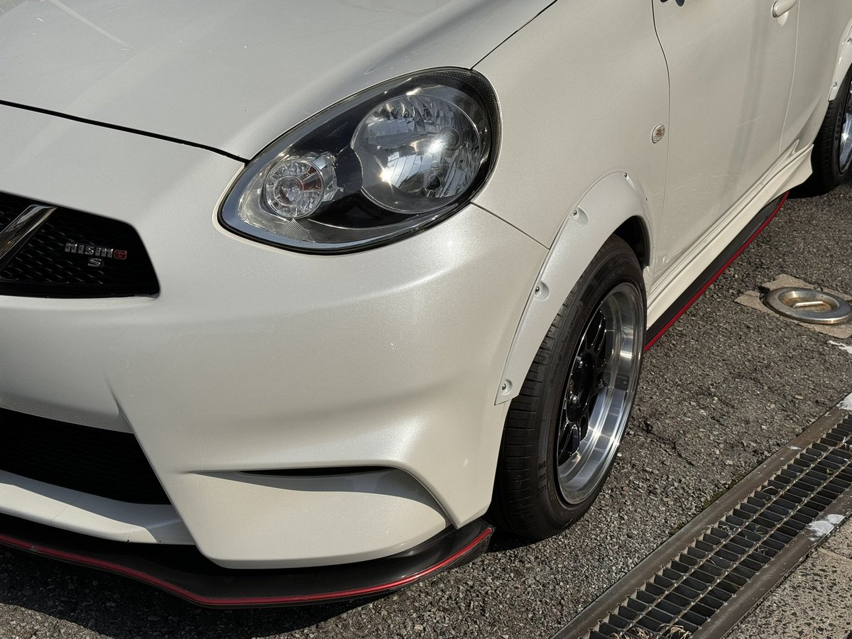 オーバーフェンダー付けてもらいました。 これでハミタイ卒業。 リア