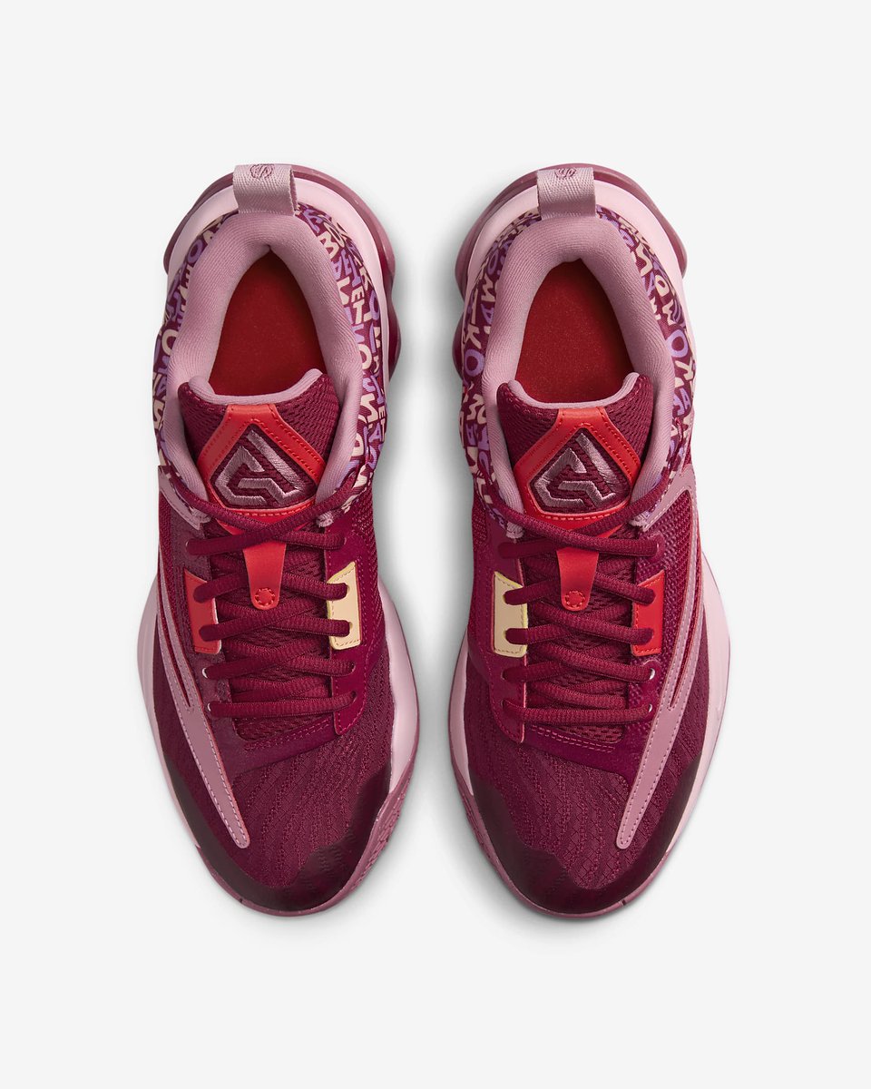 snkr_twitr's tweet photo. AD: NEW Nike Giannis Immortality 3 'Alphabet'  

Finishline https://t.co/1iVzxtT6pd 
JDsports https://t.co/wM0rmxWRat https://t.co/knrDb68trh