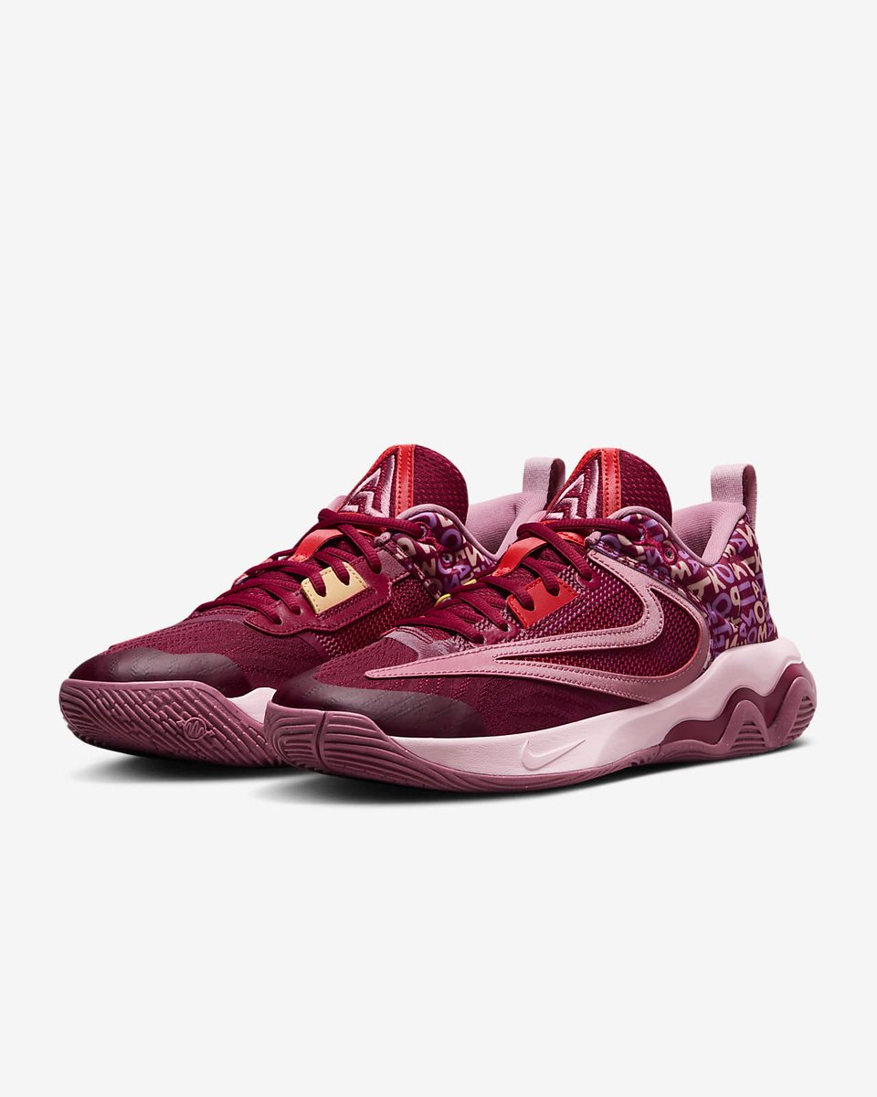 snkr_twitr's tweet photo. AD: NEW Nike Giannis Immortality 3 'Alphabet'  

Finishline https://t.co/1iVzxtT6pd 
JDsports https://t.co/wM0rmxWRat https://t.co/knrDb68trh