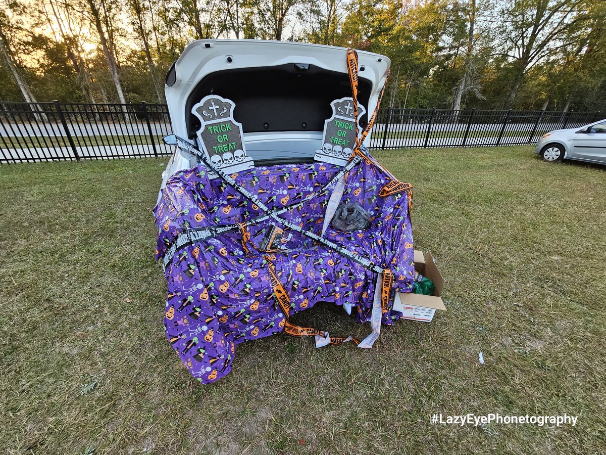 AA Lucas, M.Ed,GCDF🇨🇮🇬🇭🇺🇲🇫🇷 (@a5lucas) on Twitter photo Trunk or Treat yesterday was amazing for the kids. GREAT turnout... #TheCreekWay <a href="/latayna_w/">Latayna Williams</a> <a href="/lrhsdhornets/">Lower Richland High School</a> <a href="/LRHathletics/">Lower Richland Athletics</a> Trunk or Treat yesterday was amazing for the kids. GREAT turnout... #TheCreekWay <a href="/latayna_w/">Latayna Williams</a> <a href="/lrhsdhornets/">Lower Richland High School</a> <a href="/LRHathletics/">Lower Richland Athletics</a>