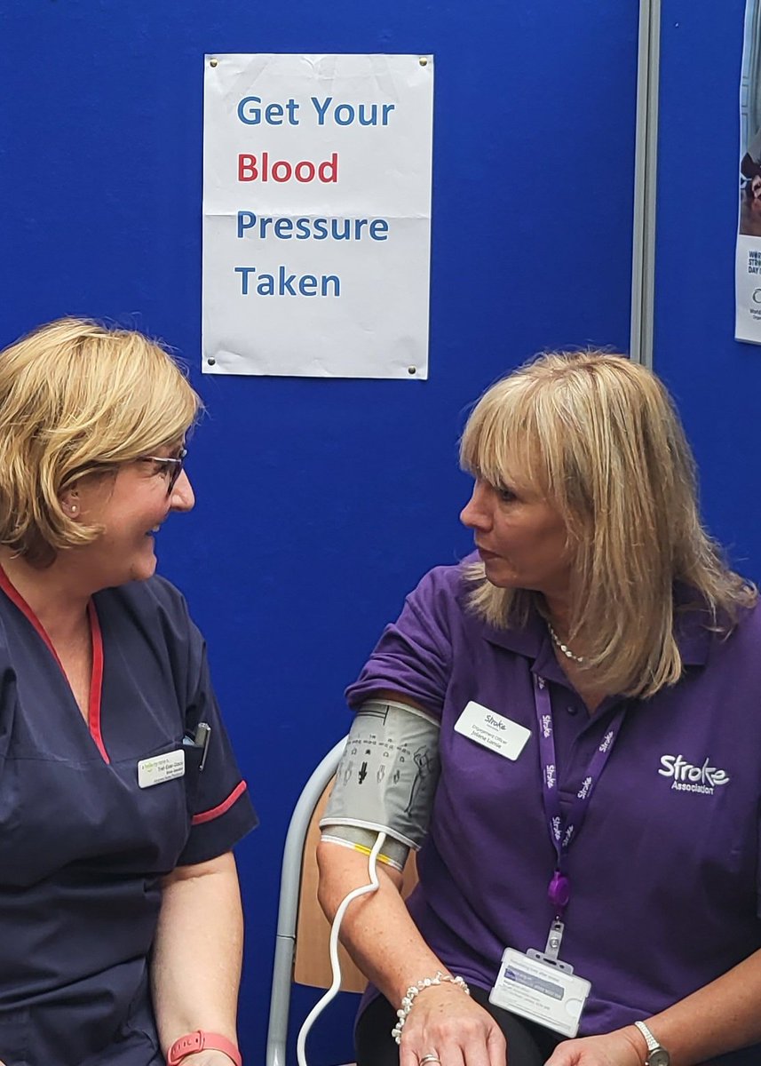 #WorldStrokeDay, we are still here for another hour. Had some lovely chats already. #strokeadvice #strokerisk #know your BP #strokeprevention
<a href="/RIE_Lothian/">Royal Infirmary of Edinburgh</a> <a href="/RIEHASU/">RIEHASU</a>