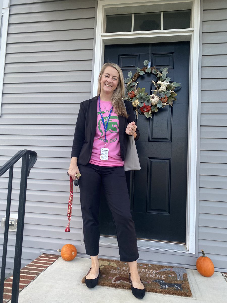 #ccpspinkout Representing Spartan pride, too! ❤️ #BreastCancerAwarenesMonth
