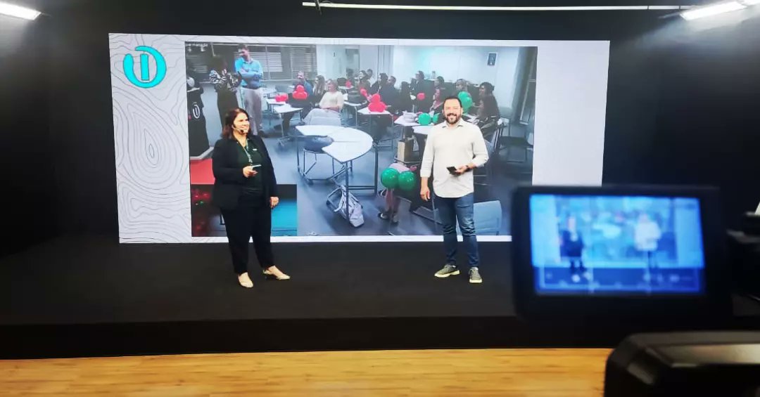 estudiosdamasio's tweet photo. Juntos, estamos escrevendo o futuro da educação médica no Fórum Docente Idomed, transmitido ao vivo. #Idomed #EducaçãoMédica #Yduqs https://t.co/MUmx27PdkG