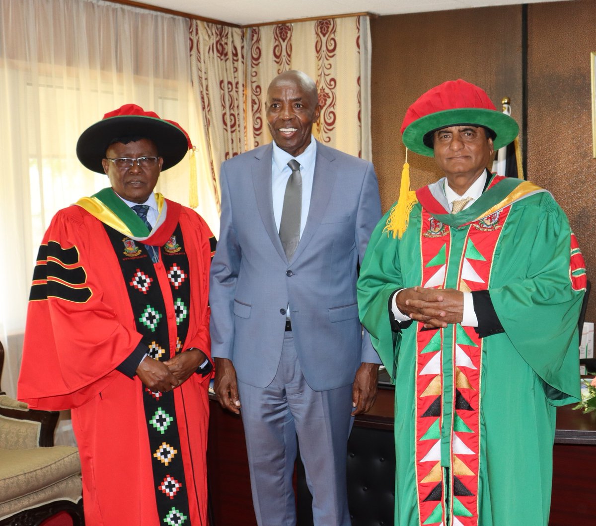 egertonunikenya's tweet photo. The Vice-Chancellor Prof. Isaac Kibwage (left), the Cabinet Secretary Hon. Ezekiel Machogu (centre) and the Chancellor Dr Narendra Raval (right) during the #47EgertonGraduation at Main Campus in Njoro https://t.co/XxMkvgzmD2