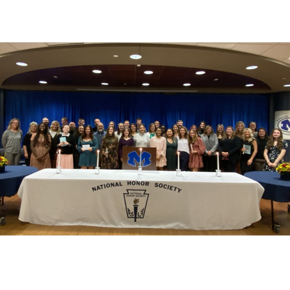 BurgSchools's tweet photo. National Honor Society Induction Ceremony https://t.co/9nusHStED4 https://t.co/BK0wUX41cU