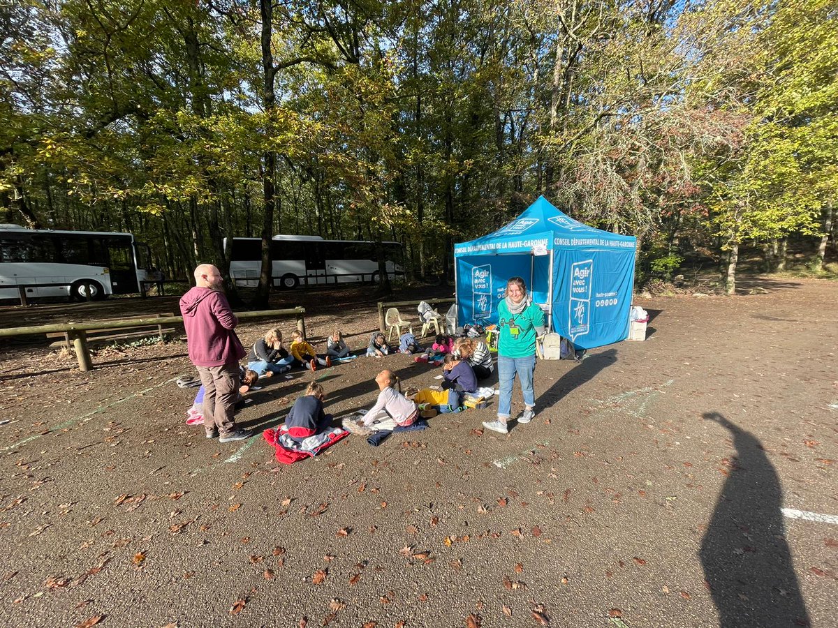 CIRASTI Exposciences en Occitanie (@cirastioc) on Twitter photo La Journée du Loisir Nature c est aujourd'hui a la foret de Buzet ! Nous avons accueilli 120 enfants des centres de loisirs de la région qui sont en train de nous présenter leur défi !
En partenariat avec <a href="/HauteGaronne/">Haute-Garonne</a> <a href="/Petit_Deb_Occi/">Les Petits Débrouillards Occitanie</a> <a href="/LeolagrangeT/">leolagrange.toulouse</a> <a href="/migado_asso/">Association MIGADO</a> La Journée du Loisir Nature c est aujourd'hui a la foret de Buzet ! Nous avons accueilli 120 enfants des centres de loisirs de la région qui sont en train de nous présenter leur défi !
En partenariat avec <a href="/HauteGaronne/">Haute-Garonne</a> <a href="/Petit_Deb_Occi/">Les Petits Débrouillards Occitanie</a> <a href="/LeolagrangeT/">leolagrange.toulouse</a> <a href="/migado_asso/">Association MIGADO</a>