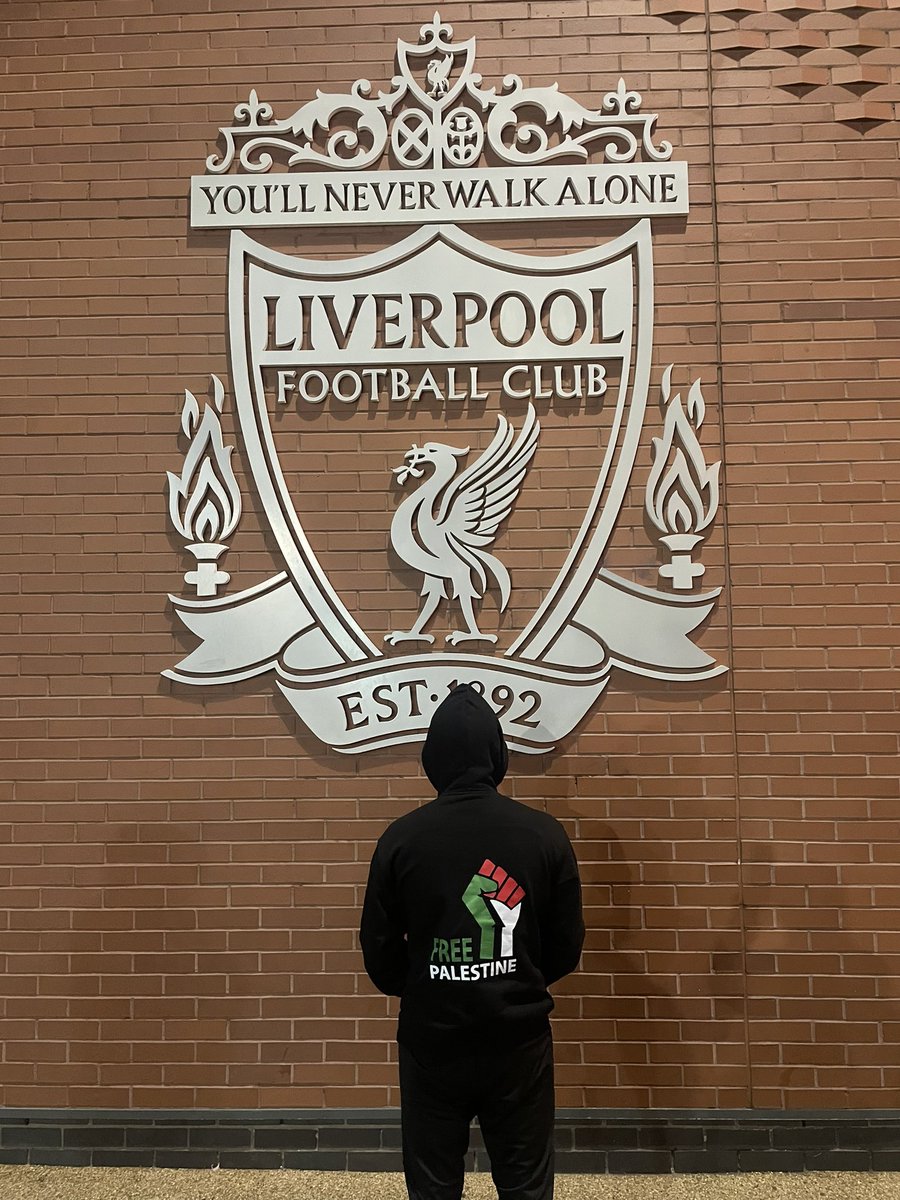 Last night the club that I’ve adored since I was 5 has broken me, everything I thought we stood for felt like a farce so much for YNWA and freedom of speech, I travel up 3 hours every home game even when I can’t get a ticket just to be in the city for game… 1/6 @LFC @LFCHelp