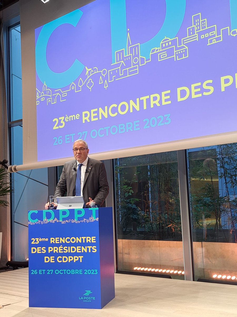 MolinozPatrick's tweet photo. @GroupeLaPoste je rappelle au@nom @PresidentAmf que @l_amf défend :
✅ la qualité du #ServicePublic postal
✅ veto #maires avant transformation de bureaux de poste
⚠️ @l_amf demande que l’Etat respecte ses engagements financiers !
#CDPPT https://t.co/sZQLyErrQr