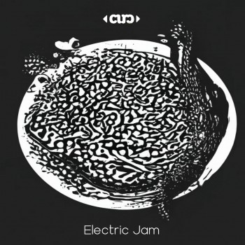 #Recomendación de artistas: 🎸
- ØNYX - "In The Blue"
- <a href="/echezona2000/">ECHEZONA</a> - "It's Your World"
- <a href="/morganparos/">Morgan Paros</a> - "What Love Is"
- <a href="/C1RC/">CIRC</a> - "Electric Lap"